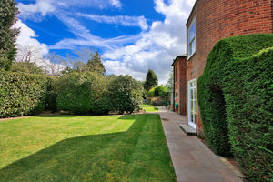 Photo 6- click for photo gallery